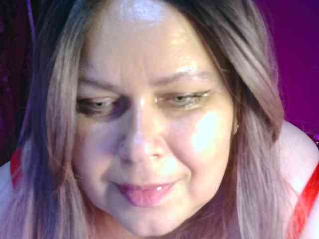 CharleeKendall webcam