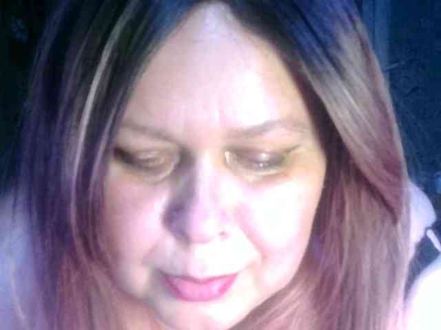 CharleeKendall webcam