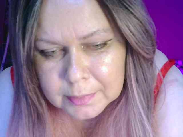 CharleeKendall webcam