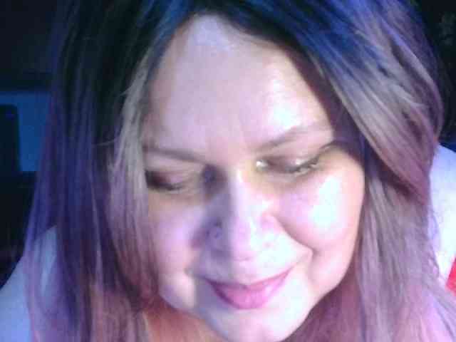 CharleeKendall webcam