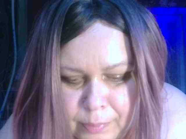 CharleeKendall webcam