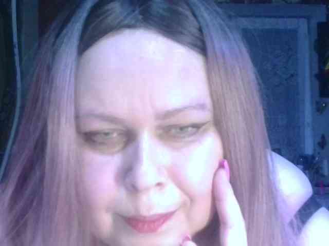 CharleeKendall webcam