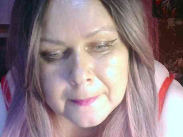 CharleeKendall webcam