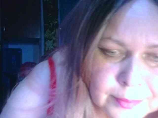 CharleeKendall webcam