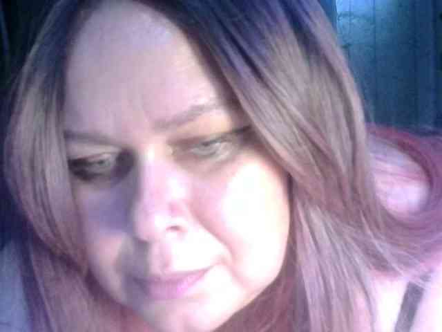 CharleeKendall webcam