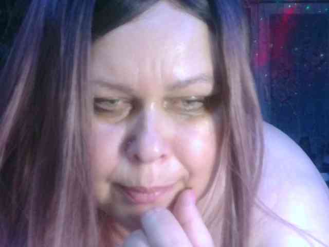 CharleeKendall webcam