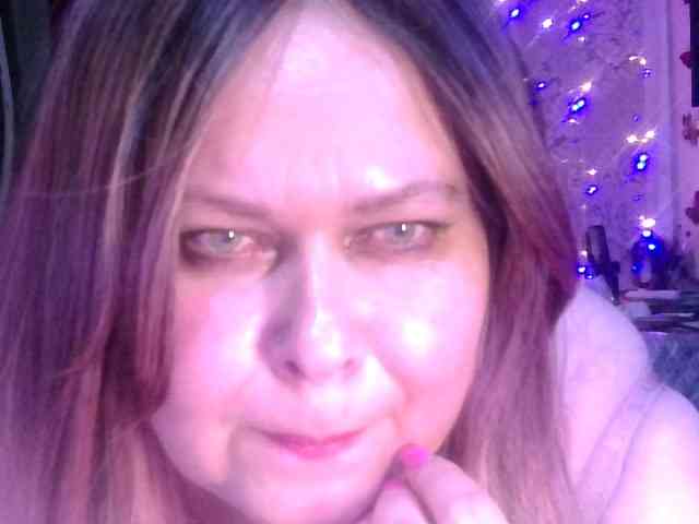 CharleeKendall webcam