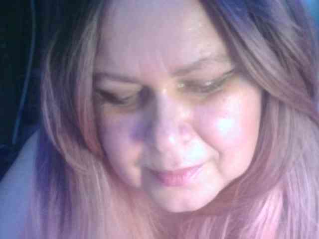 CharleeKendall webcam
