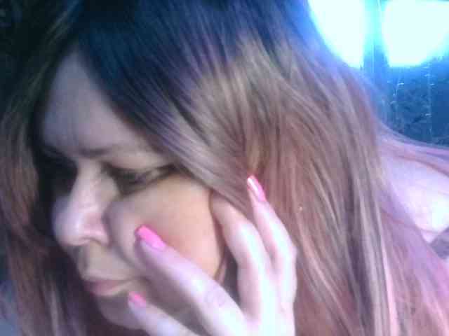 CharleeKendall webcam