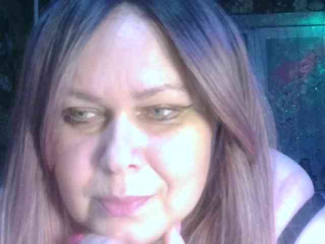 CharleeKendall webcam