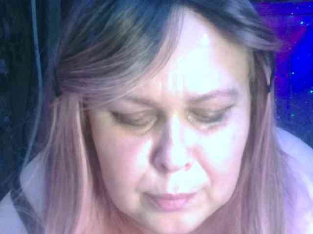 CharleeKendall webcam