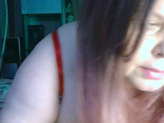 CharleeKendall webcam