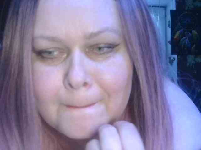 CharleeKendall webcam