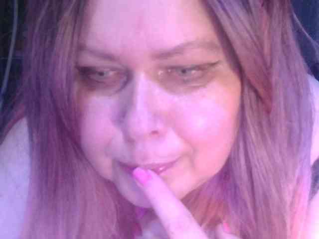 CharleeKendall webcam