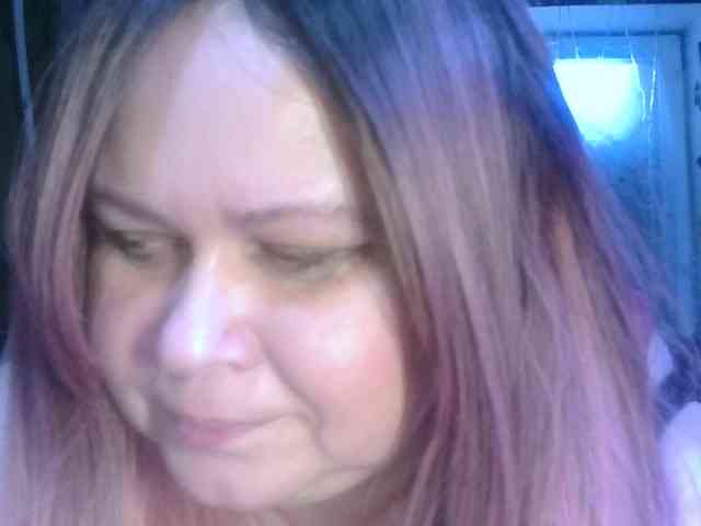 CharleeKendall webcam