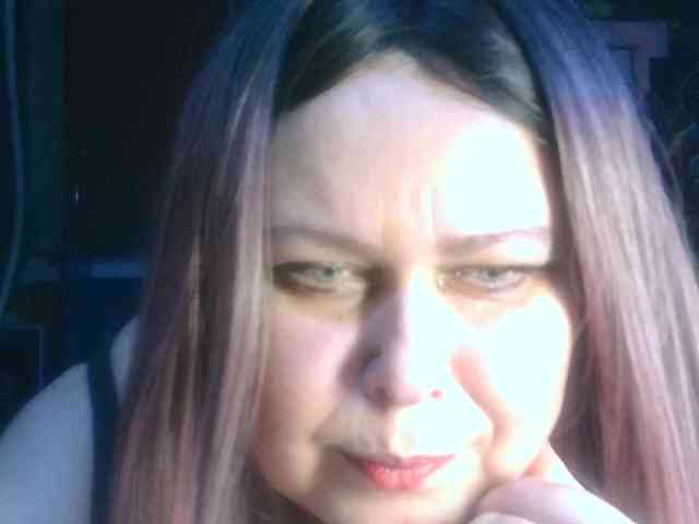 CharleeKendall webcam