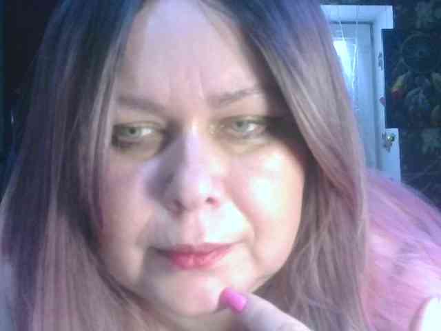 CharleeKendall webcam