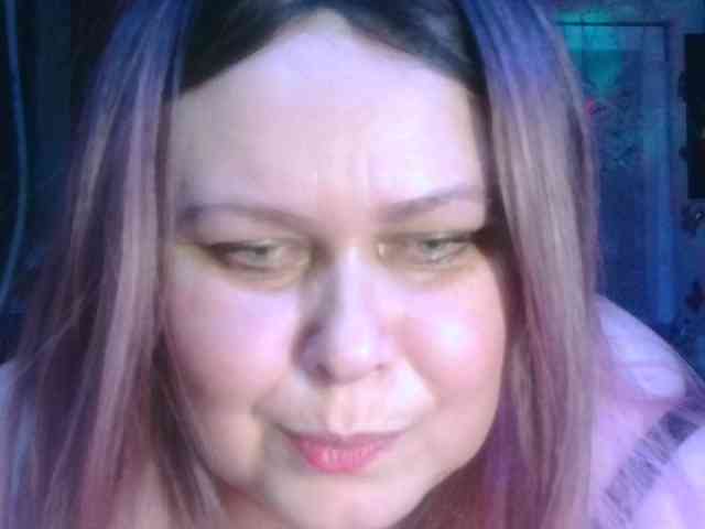 CharleeKendall webcam