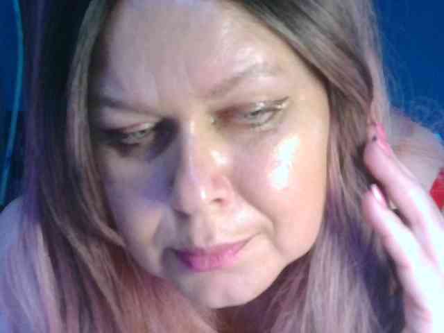 CharleeKendall webcam