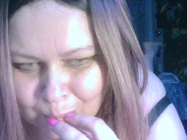 CharleeKendall webcam