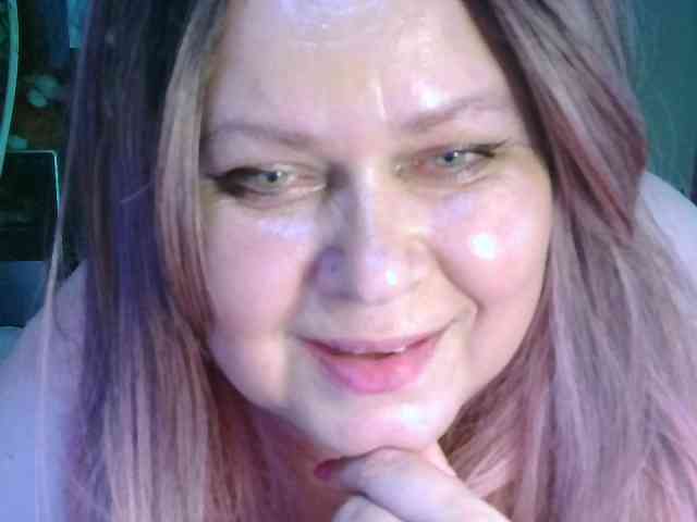 CharleeKendall webcam