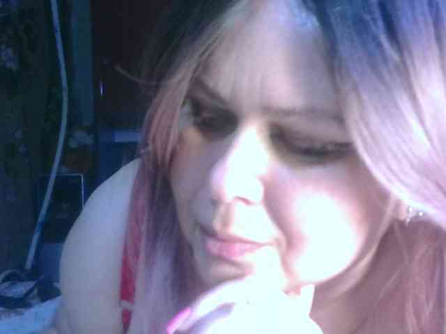 CharleeKendall webcam