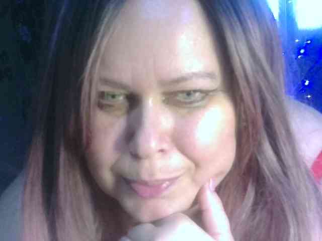 CharleeKendall webcam