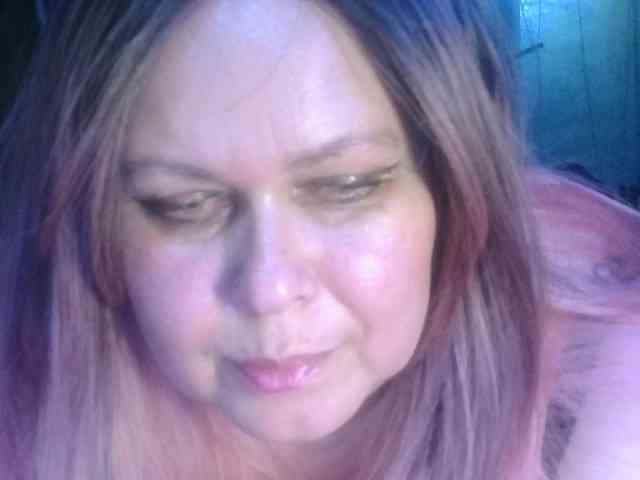 CharleeKendall webcam