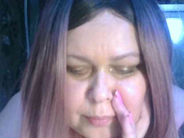 CharleeKendall webcam