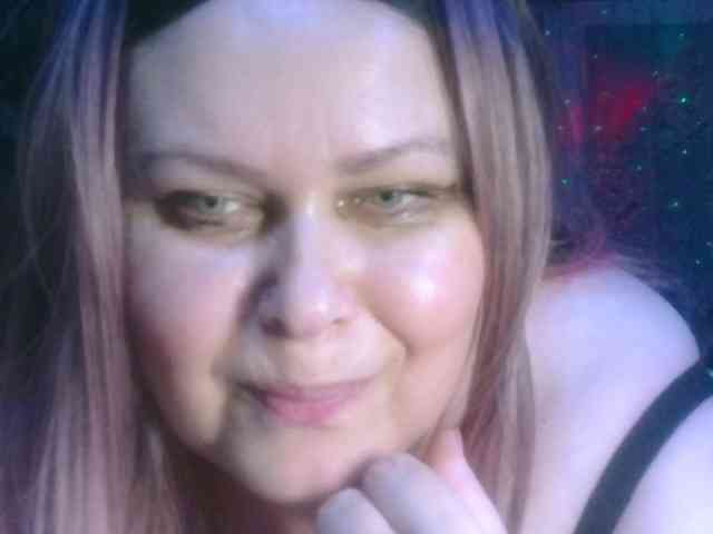 CharleeKendall webcam