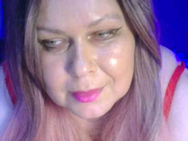 CharleeKendall webcam