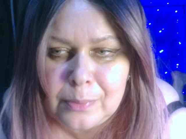 CharleeKendall webcam