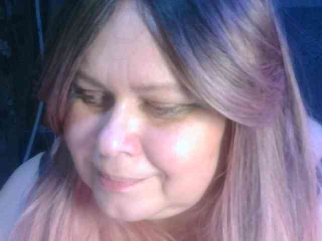 CharleeKendall webcam