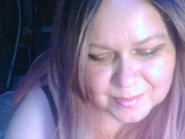 CharleeKendall webcam