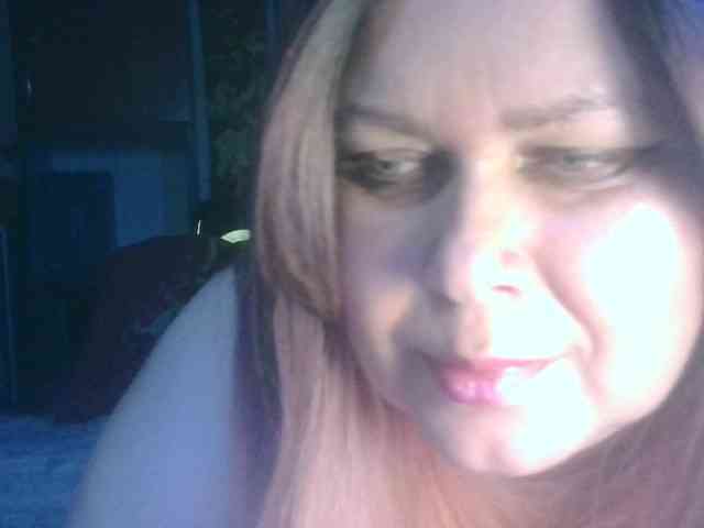 CharleeKendall webcam