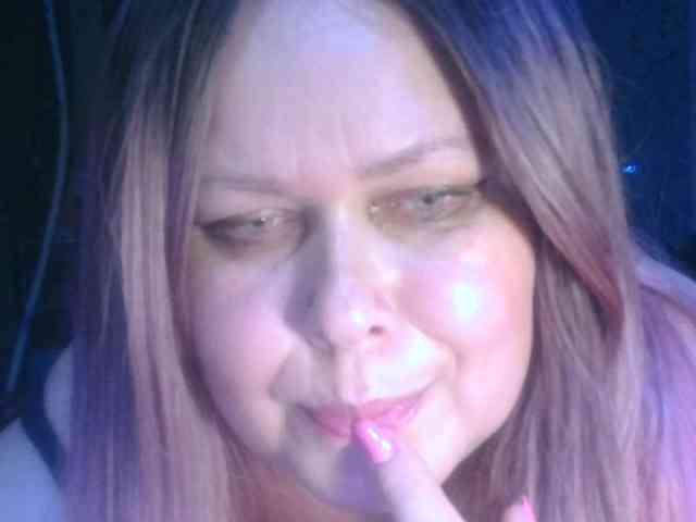 CharleeKendall webcam