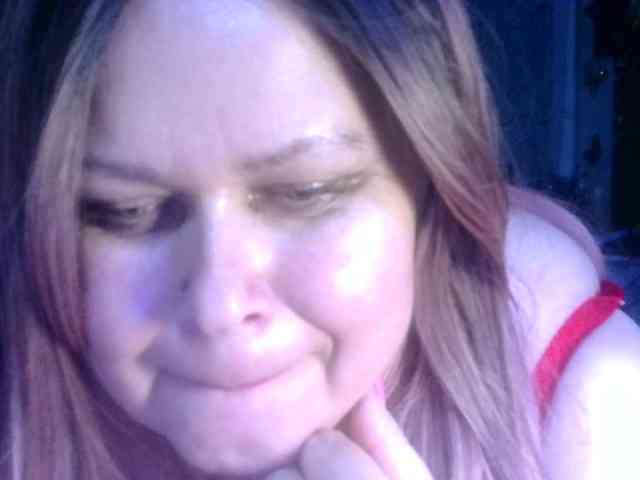 CharleeKendall webcam