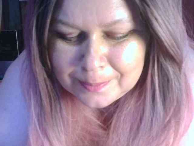 CharleeKendall webcam