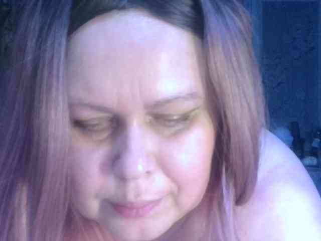 CharleeKendall webcam