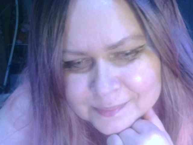 CharleeKendall webcam