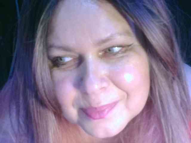 CharleeKendall webcam