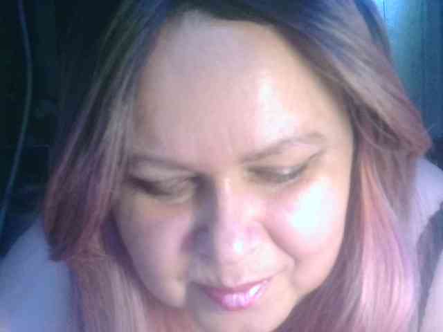 CharleeKendall webcam