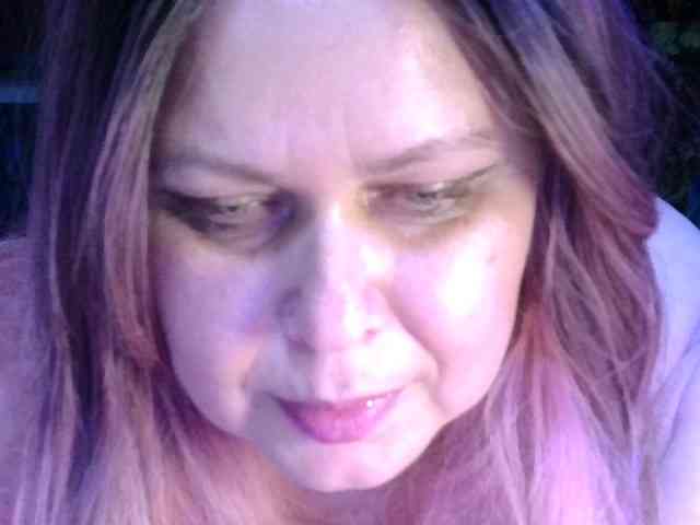CharleeKendall webcam