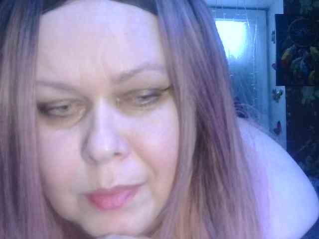 CharleeKendall webcam