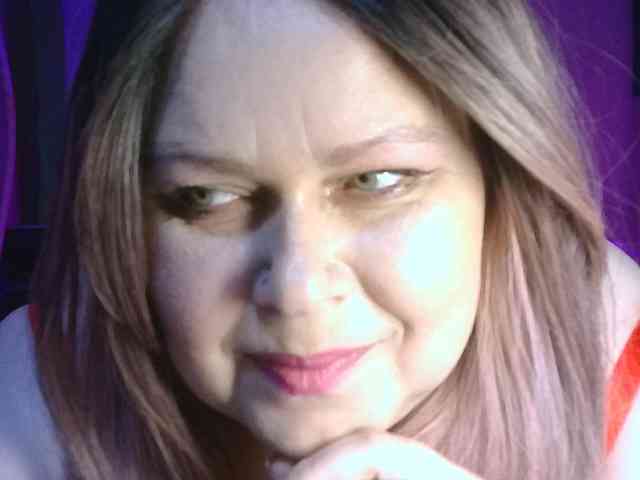 CharleeKendall webcam