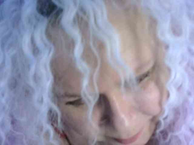 CharleeKendall webcam