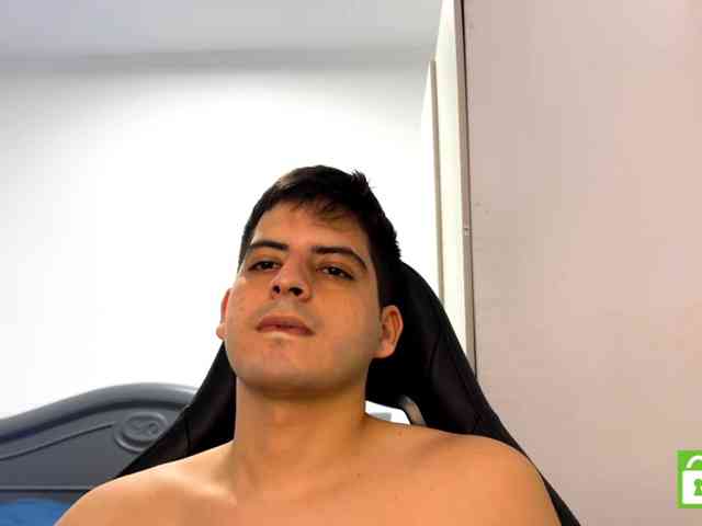 EthanGrey-15