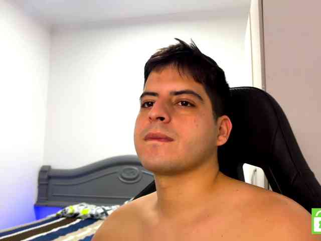 EthanGrey-15