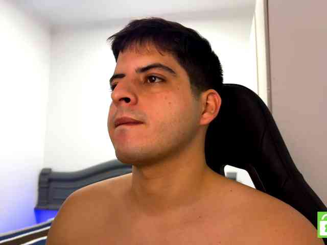 EthanGrey-15