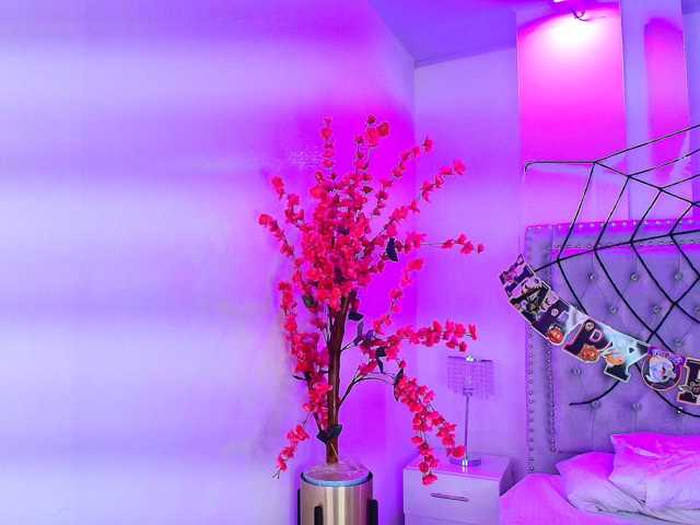Lia-adams live cam on BongaCams